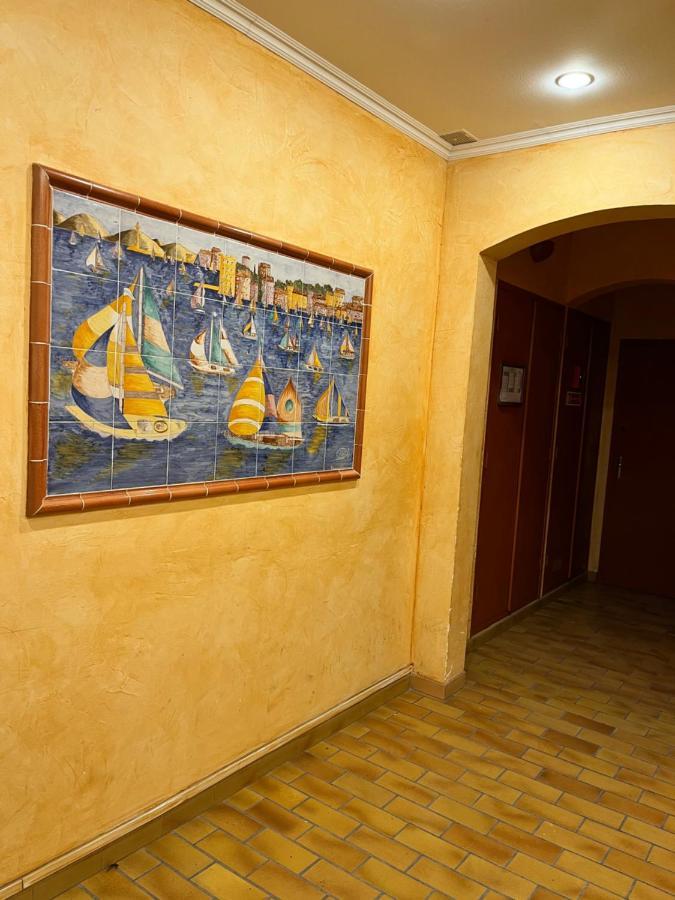 Port Grimaud Golfe St Tropez Bel Appartement Екстер'єр фото